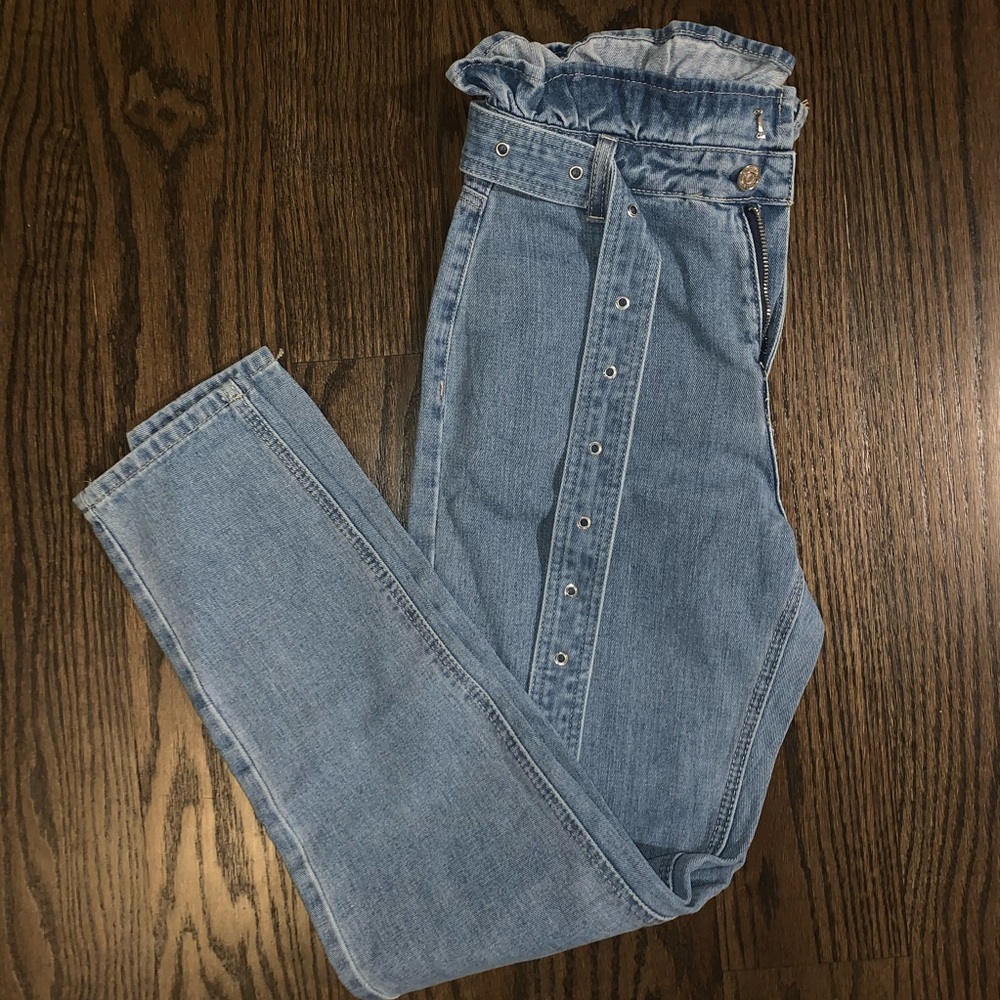 Missguided Paperbag Ruffle Jeans with Belt